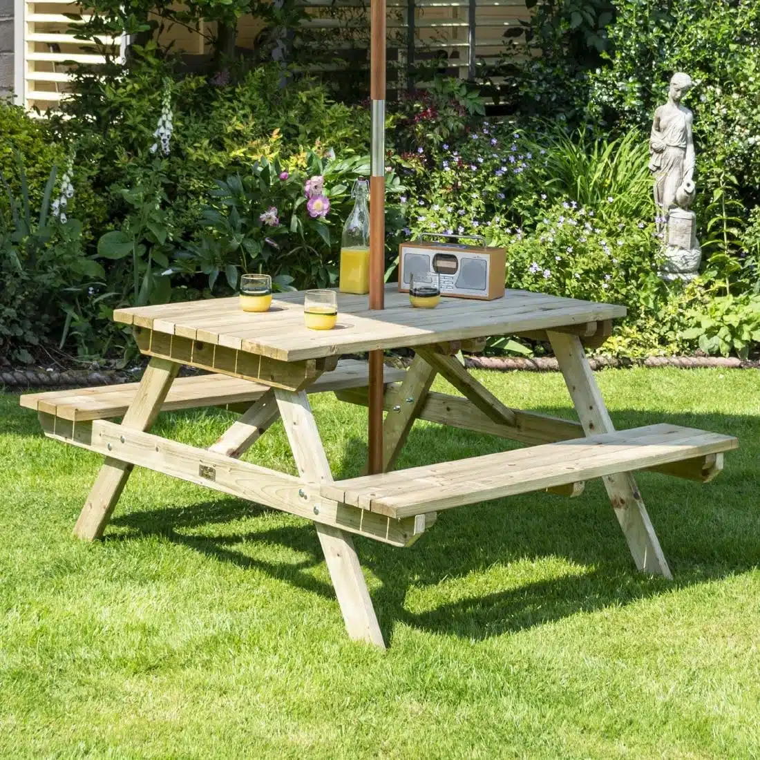 Rowlinson Picnic Table 5ft with Grey Parasol 2.7m - Image 10