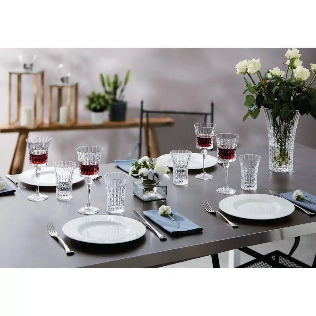 Cristal d'Arques Lady Diamond Wine Glasses 270ml (8 pack) - Image 4