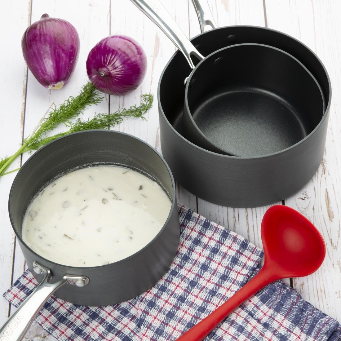 Vogue Annodised Aluminium Non Stick Sauce Pan 180mm