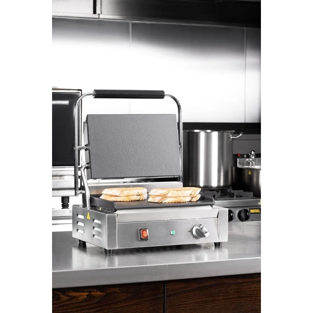 Buffalo Bistro Large Contact Grill - Image 12