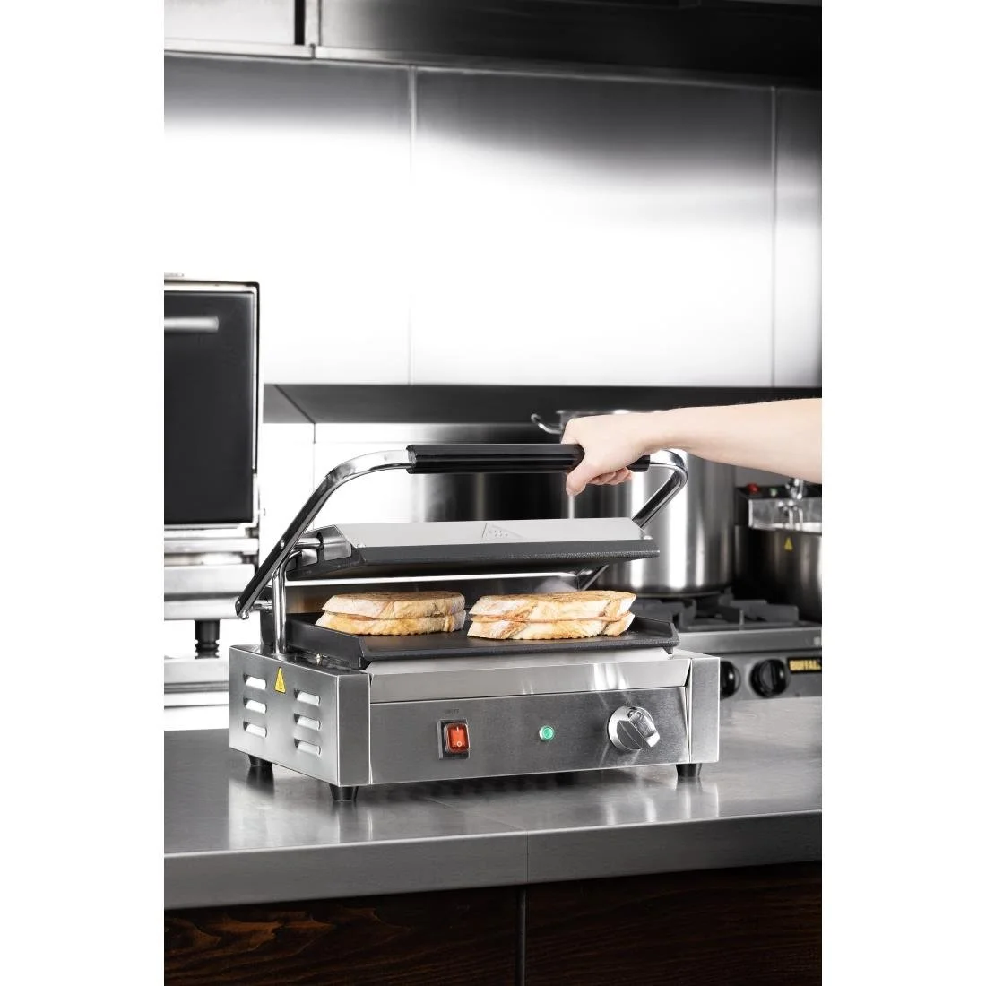 Buffalo Bistro Large Contact Grill - Image 13
