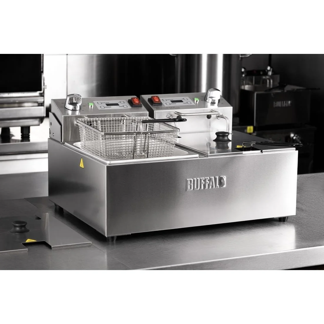 Buffalo Electric Fryer with Timer 2x5Ltr - Image 12