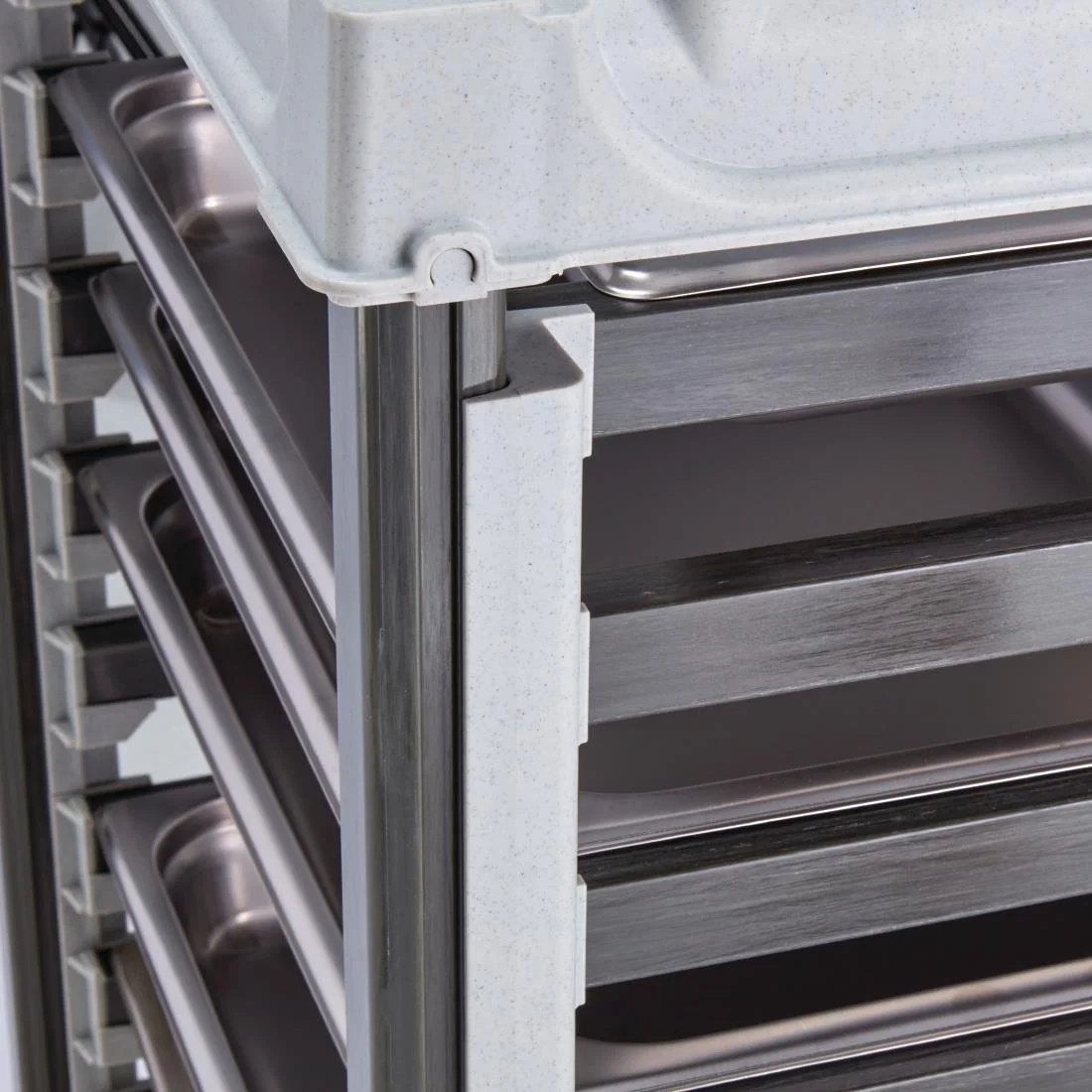 Cambro 1/1 Gastronorm Trolley 9 Tray Capacity Short - Image 3