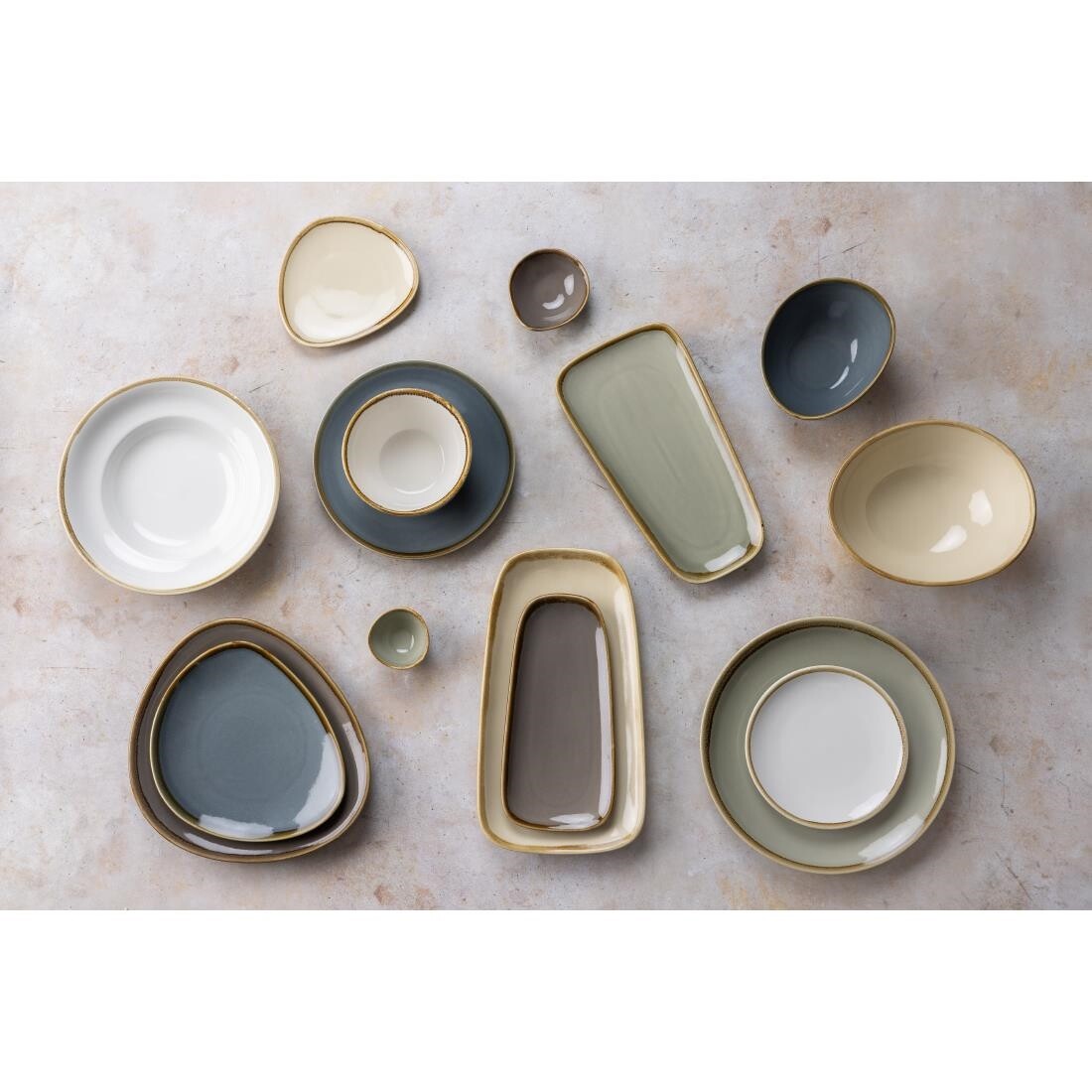 Olympia Kiln Platter Moss 295mm