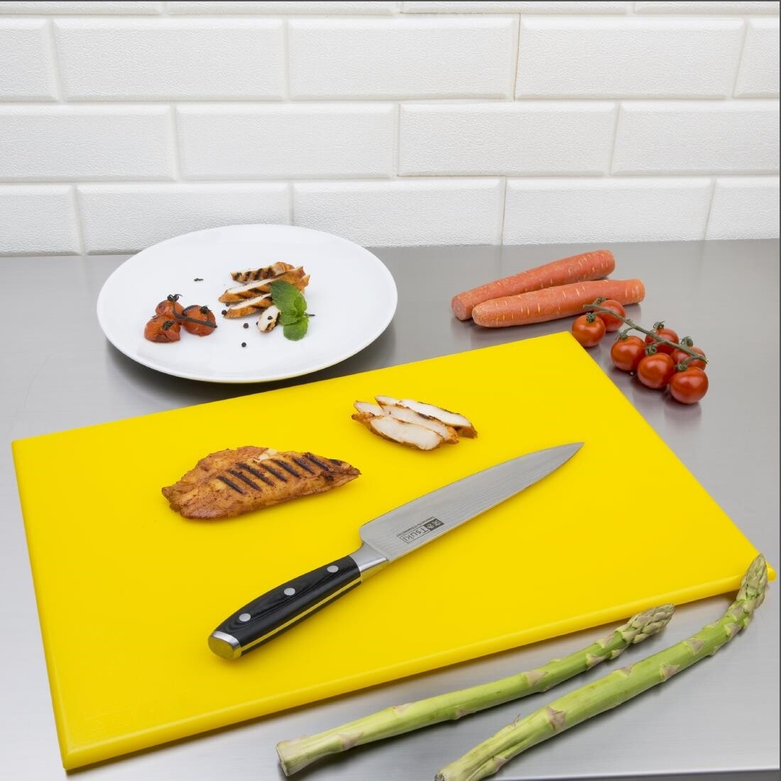 Hygiplas High Density Yellow Chopping Board Standard