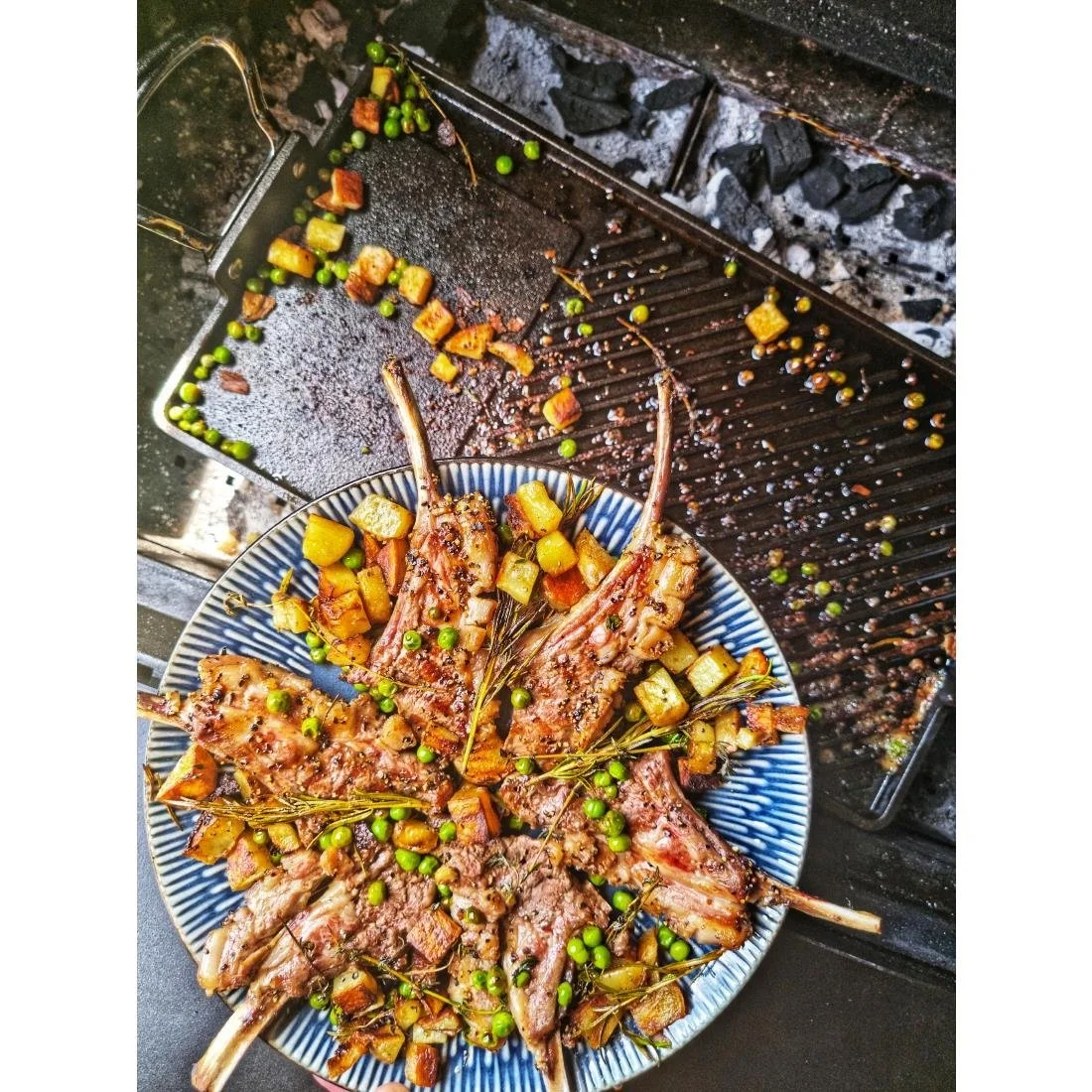 Samuel Groves Cast Iron Double Burner Griddle Pan 45x25cm - Image 3