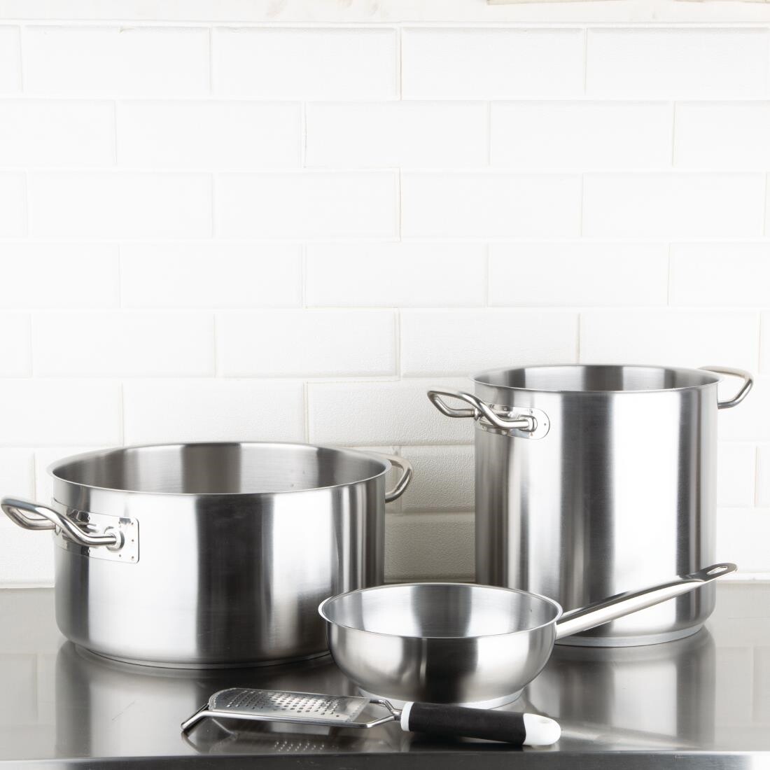 Vogue Stainless Steel Stew pan 12.5Ltr