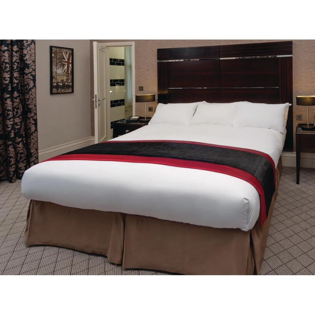 Mitre Comfort Egyptian Flat Sheet Super King