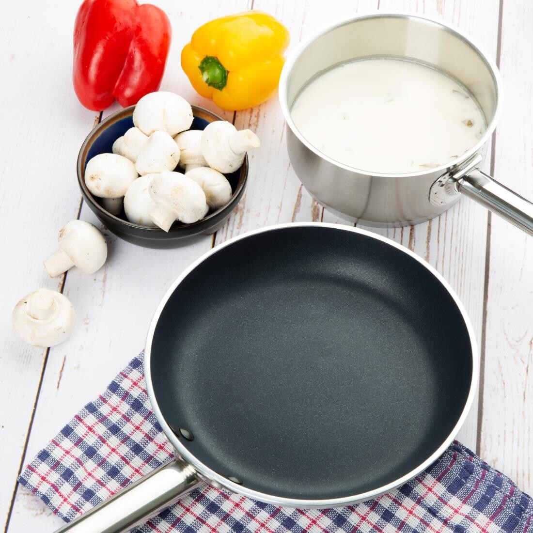 Vogue Non Stick Teflon Induction Frying Pan 240mm