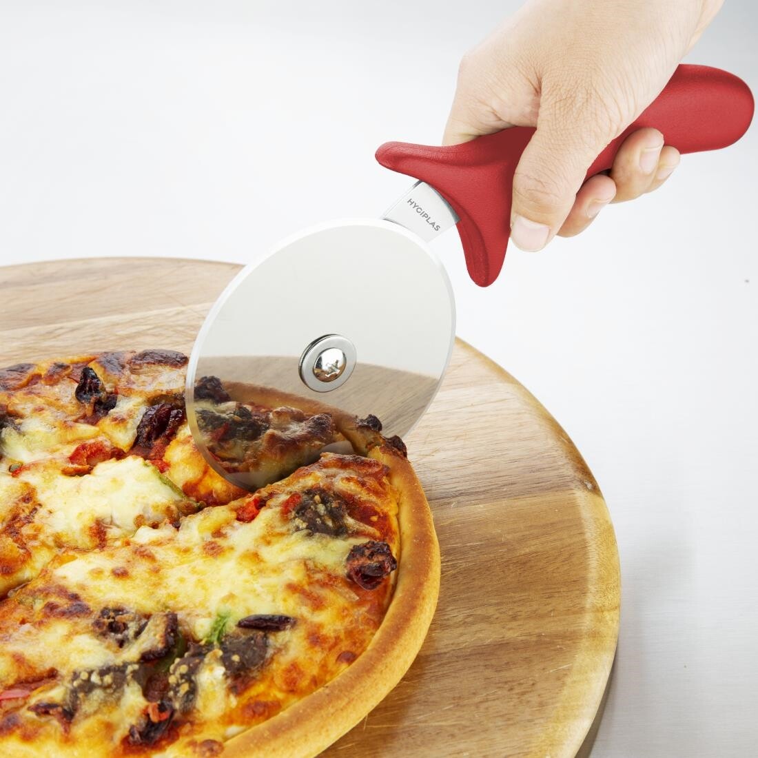 Vogue Pizza Wheel Red 4"