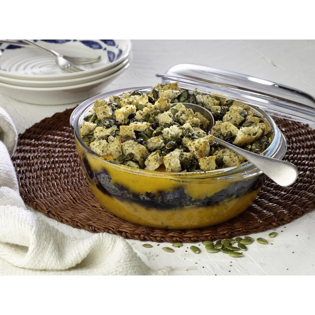 Pyrex Round Casserole Dish 2.1Ltr - Image 2
