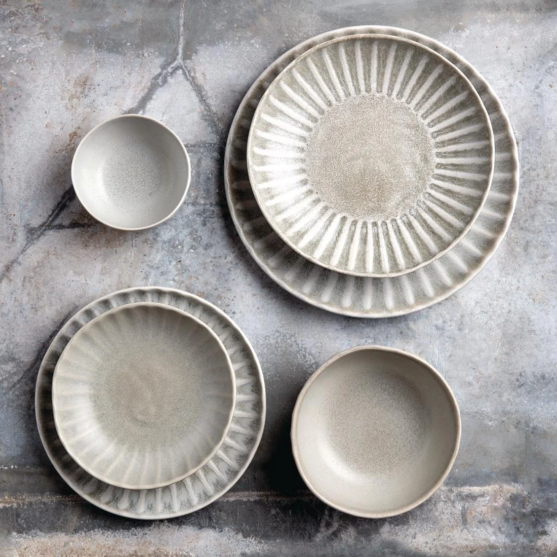Olympia Corallite Plates Concrete Grey 205mm (6 Pack) - Image 4