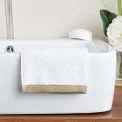 Mitre Heritage Ambassador Face Cloth White with Taupe Border - Image 1