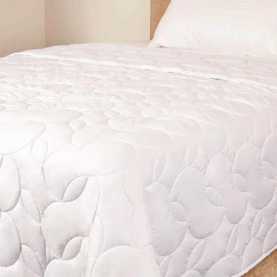 Comfort Summer Duvet 100gsm - Image 1