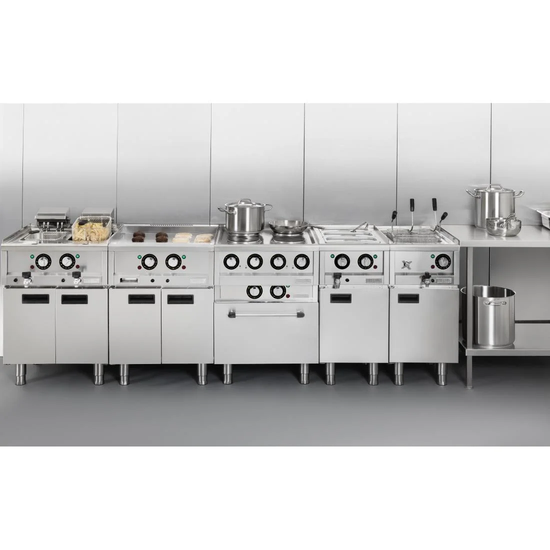 Buffalo 600 Series 4 Ring Electric Hob - Image 2