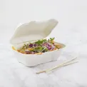 Vegware Compostable Bagasse Clamshell Hinged Meal Boxes 7"x 5" (500 Pack) - Image 2